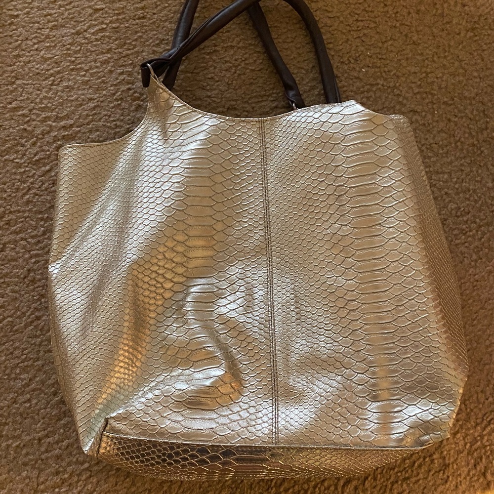 Gold Neiman Marcus gold shoulder bag